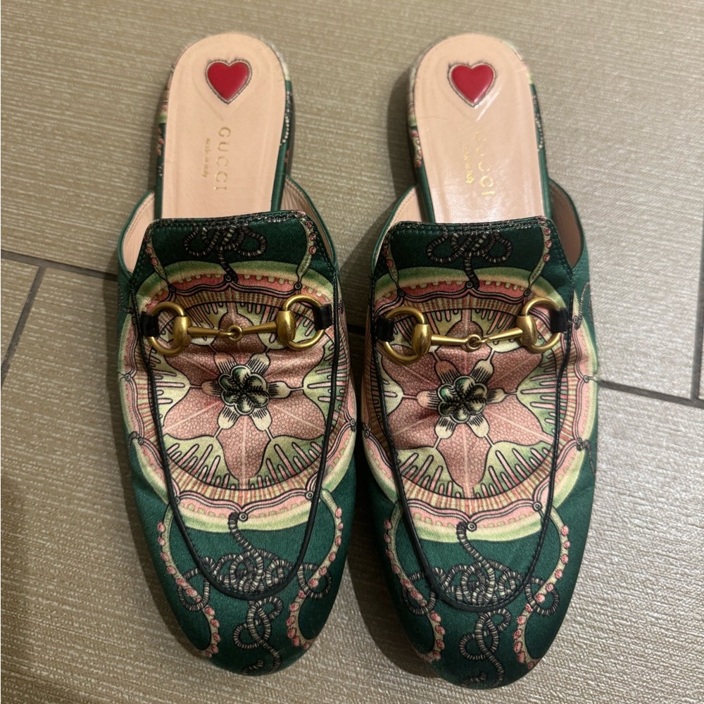 Gucci Princetown Leather Slippers